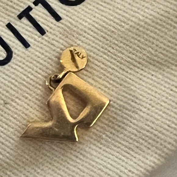 Louis Vuitton Monogram single earring - Picture 8 of 10